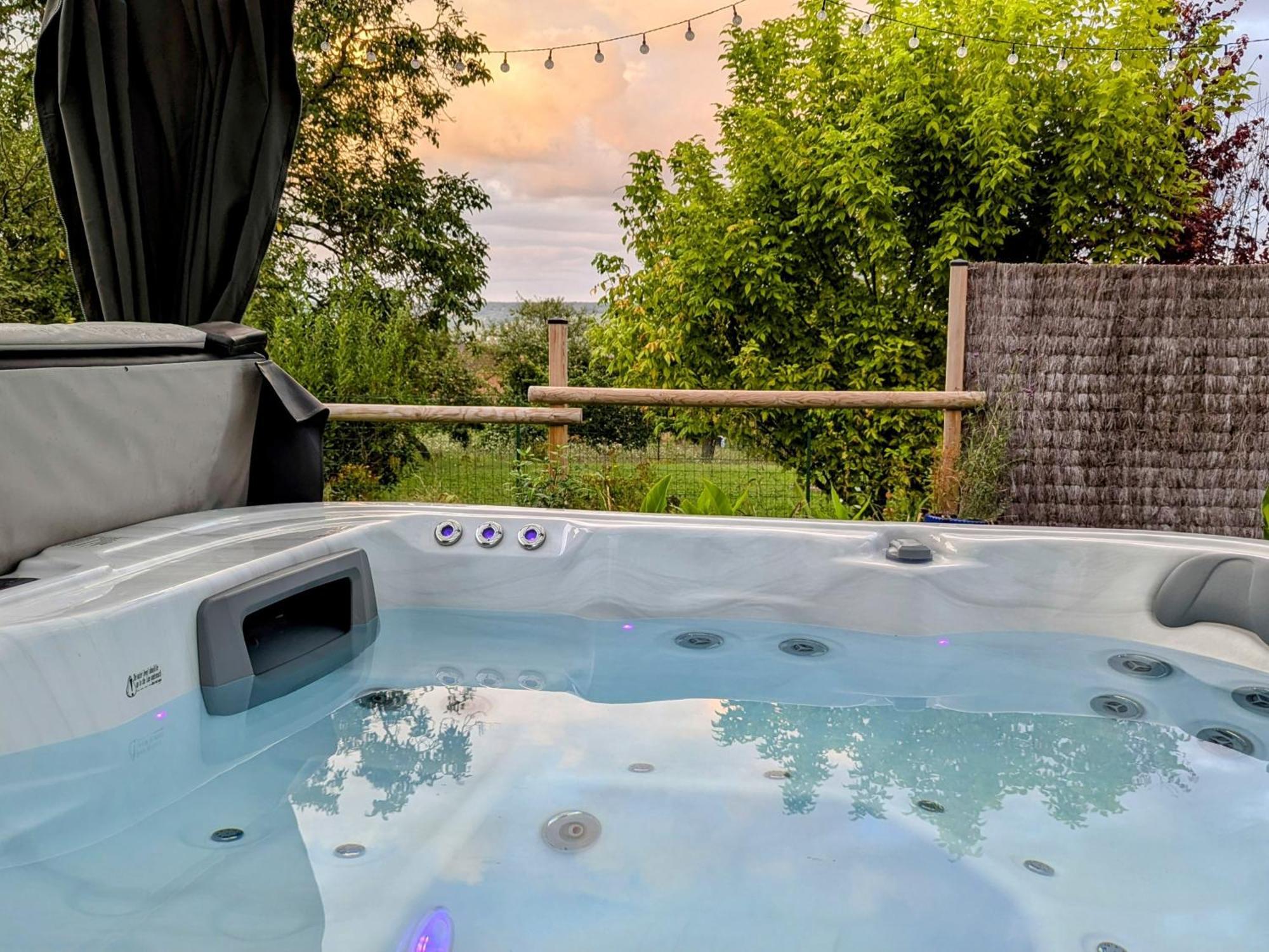 Le Cemarose: Spa, Jardin, Terrasse Et Jolie Vue Au Coeur D'Эперне Экстерьер фото